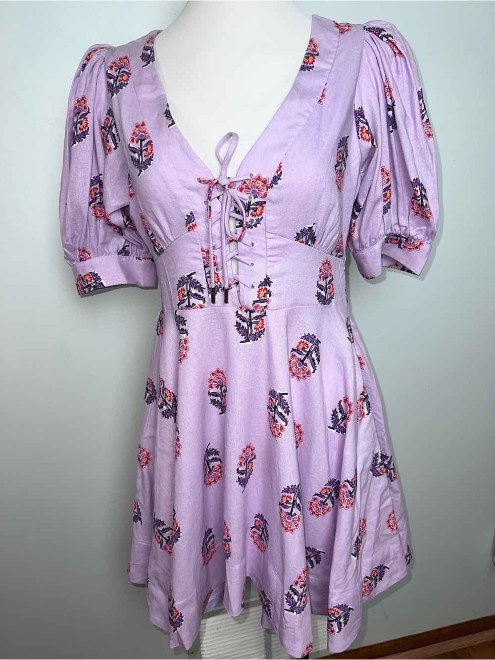 House of Harlow 1960 Lilac Floral Linen Blend Lace Up Mini Dress Size 6